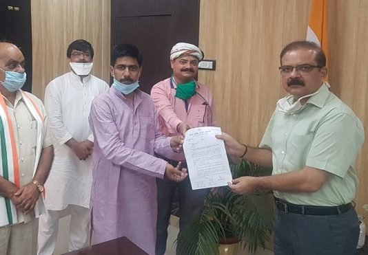 कांग्रेस ने हाई कोर्ट के न्यायाधीश से कि 69 हजार शिक्षक भर्ती घोटाले कि जांच कराने की मांग 69 हजार शिक्षक भर्ती