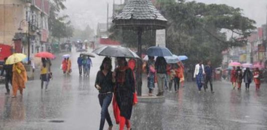 दिल्ली-NCR में आंधी के बाद बारिश ने दिलाई लोगों को गर्मी से राहत मौसम विभाग