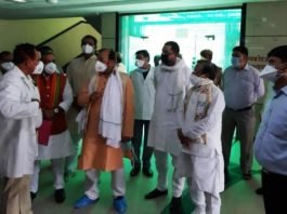 मेडिकल कॉलेज में निरीक्षण के लिए मेरठ पहुंचे सुरेश खन्ना, गंदगी देख हॉस्पिटल प्रशासन पर भड़के मेरठ मेडिकल कॉलेज