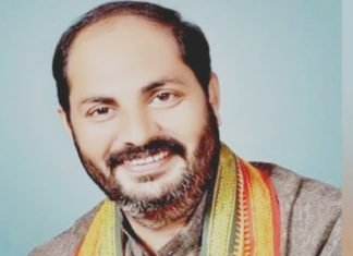 खेल मंत्री