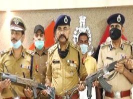 पुलिस मुठभेड़
