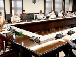 CM योगी का अफसरों को निर्देश, UP में कराएं प्रतिदिन 35 हजार कोरोना टेस्ट रैपिड एंटीजन जांच