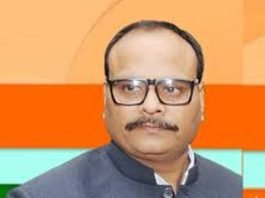 वीडियो का संज्ञान ले डिप्टी सीएम ने CHC कर्मियों का वेतन रोका, मुकदमा भी होगा दर्ज ब्रजेश पाठक
