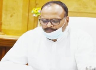 कोरोना संक्रमित