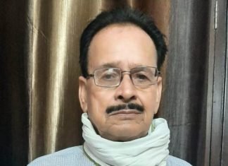 बढ़ाई बेरोजगारी