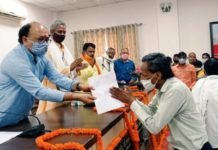 जानें योगी सरकार के कैबिनेट मंत्री सिद्धार्थनाथ सिंह के कोरोना पॉजिटिव मिलनें पर प्रयागराज में क्यों मचा हड़कंप सिद्धार्थनाथ सिंह कोरोना पॉजिटिव