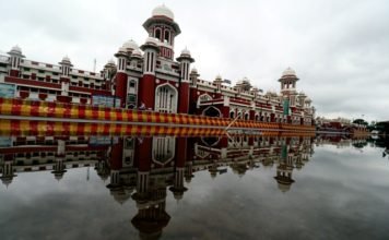 एकाएक तेज बारिश से लखनऊ का मौसम हुआ सुहावना मौसम हुआ सुहावना