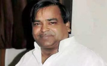 गायत्री प्रजापति