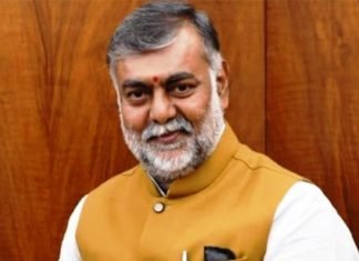 पर्यटन राज्‍यमंत्री