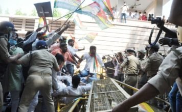 प्रसपा का प्रदर्शन