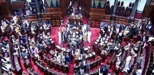 किसान आंदोलन पर संसद में हंगामा, राज्यसभा की कार्यवाही कल तक के लिए स्थगित राज्यसभा की कार्यवाही