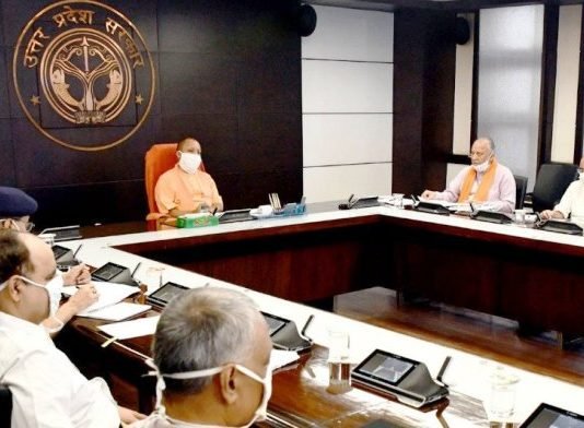 #COVID19: सीएम योगी का अफसरों को निर्देश, लखनऊ व कानपुर पर विशेष ध्यान देकर रिकवरी दर को बनाएं बेहतर लखनऊ व कानपुर