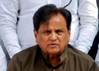 अहमद पटेल को कोरोना