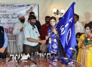 अभिनेत्री पायल घोष