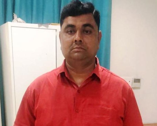 बलिया में दिनदहाड़े गोली मारकर हत्या करने वाले 50 हजार के ईनामी धीरेंद्र सिंह को STF ने लखनऊ में किया सही सलामत गिरफ्तार धीरेंद्र सिंह