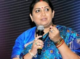 स्मृति ईरानी कोरोना