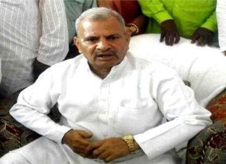 नरेश उत्‍तम पटेल