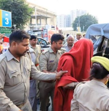 विधानसभा के सामने अधेड़ ने लगाई खुद को आग, हालत गंभीर, छह घंटे में दूसरी वारदात से उठे सवाल आत्मदाह की कोशिश