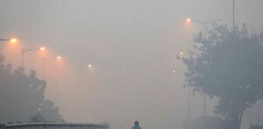 #Rajdhaniupdate: और जहरीली हुई दिल्ली की हवा, 422 पर पहुंचा AQI लेवल दिल्ली-एनसीआर