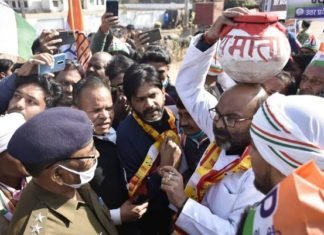 'गाय बचाओ-किसान बचाओ' पदयात्रा