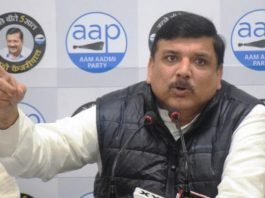 बोले संजय सिंह, काले कानूनों के खिलाफ आंदोलित किसानों की जा रही जान, भाजपा सरकार कर रही उनके साथ दुश्मनों जैसा व्यवहार किसानों की जा रही जान