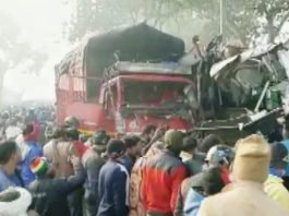 UP: यात्रियों से भरी बस की कैंटर से टक्कर, दस की मौत, 20 से अधिक घायल मुरादाबाद सड़क हादसा