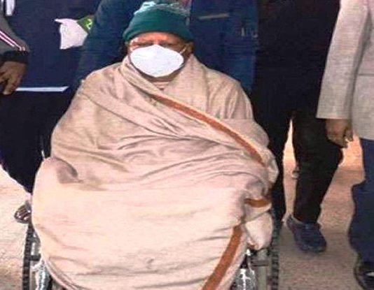 तीन साल बाद जेल से बाहर निकले लालू यादव, 12 दिन पहले मिली थी जमानत जेल से बाहर निकले लालू