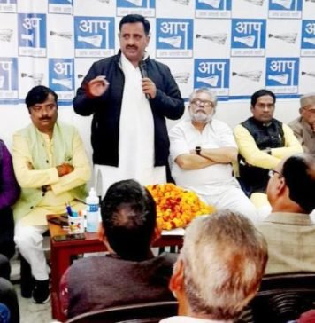 केजरीवाल सरकार का विकास