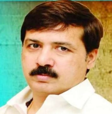 पूर्व सांसद धनंजय सिंह