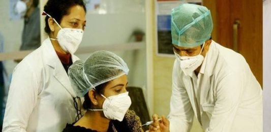 वैक्सीनेशन का नियम