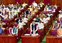 विधानसभा में उत्तर प्रदेश विधि विरुद्ध धर्म संपरिवर्तन विधेयक ध्वनिमत से पास धर्म संपरिवर्तन विधेयक