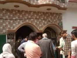 अंतरराष्ट्रीय महिला दिवस पर लखनऊ में विवाद के बाद रेलकर्मी ने पत्नी को गोली से उड़ाया पत्नी को गोली से उड़ाया
