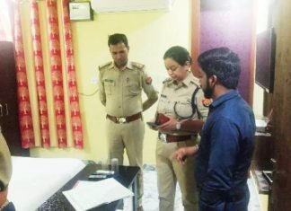 प्रेमिका की हत्‍या कर दी जान