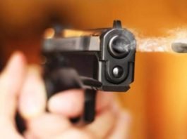 यूएस में आठ लोगों की गोली मार हत्या कर बंदूकधारी ने खुद भी की आत्महत्या इंडियानापोलिस