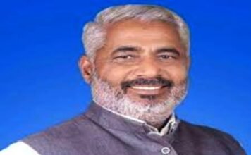 कासगंज: भाजपा विधायक देवेंद्र प्रताप का एकाएक निधन, सीएम योगी ने जताया अफसोस कासगंज भाजपा विधायक