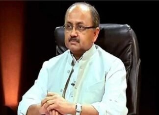 सिद्धार्थनाथ सिंह ने अखिलेश को बताया इत्तेफाकन नेता, “बोले, उन्हें बिना संघर्ष सब कुछ गया परोसा” सिद्धार्थ नाथ सिंह