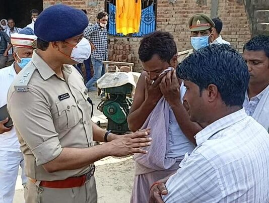 UP: एक ही परिवार के पांच बच्चों की तालाब में डूबने से मौत, एक की हालत गंभीर, मचा कोहराम तालाब में डूबने से मौत