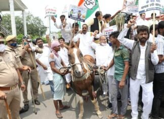 तांगा-रिक्‍शा मार्च