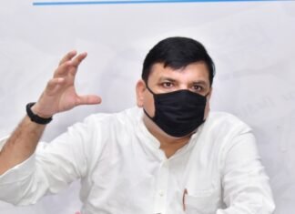 उपकरणों की खरीद में भ्रष्‍टाचार
