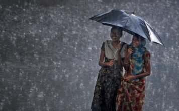 #UPWeatherUpdates: फिर करवट लेगा मौसम, इन जिलों में अगले तीन दिनों तक होगी जबरदस्त बारिश बारिश