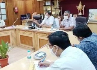 नीलामी मोड में आया LDA, “17 दिन में 180 दुकानों को करेगा नीलाम, नहीं बिकने वाले बड़े प्लॉट भी होंगे छोटे, वीसी ने मातहतों को दिया ‘ट्रैक एंड सॉल्व’ का फॉर्मूला” नीलामी मोड