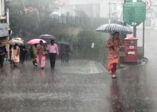 तेज बारिश