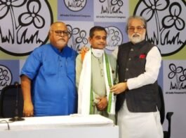अभिजीत मुखर्जी टीएमसी में शामिल