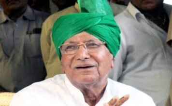 तिहाड़ जेल से रिहा हुए हरियाणा के पूर्व मुख्यमंत्री ओम प्रकाश चौटाला तिहाड़ जेल
