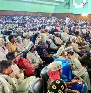 AAP कार्यकर्ताओं से बोले संजय सिंह, “आज यूपी में सत्ताधारी दल की पूरी राजनीति नफरत पर आधारित, जनता के बीच इन्हें करें बेनकाब” आप यूथ विंग