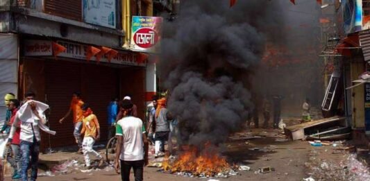 ममता को हाई कोर्ट ने दिया झटका, चुनाव बाद पश्चिम बंगाल में हुई हिंसा की जांच करेगी CBI पश्चिम बंगाल में हिंसा