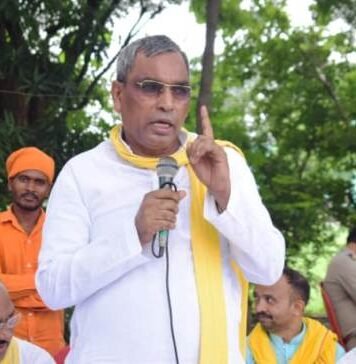 अखिलेश की तारीफ कर बोले ओपी राजभर, “बनना चाहिए यूपी का मुख्यमंत्री, सरकार बनाने का ये फॉर्मूला भी बताया” सरकार बनाने का फॉर्मूला