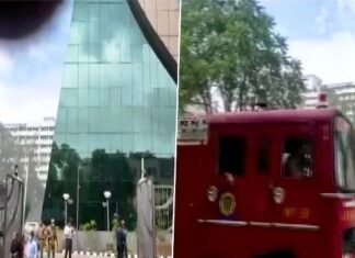 CBI बिल्डिंग के बेसमेंट में लगी भीषण आग सीबीआइ बिल्डिंग
