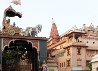 योगी सरकार ने कृष्ण जन्मस्थली के दस वर्ग किलोमीटर का इलाका किया तीर्थस्थल घोषित, शराब व नॉनवेज की बिक्री पर रोक कृष्ण जन्मस्थली