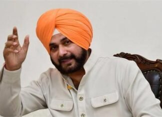 सिद्धू ने सोनिया गांधी को लिखी चिट्ठी, कहा 13 मुद्दों पर काम करे पंजाब सरकार पंजाब सरकार